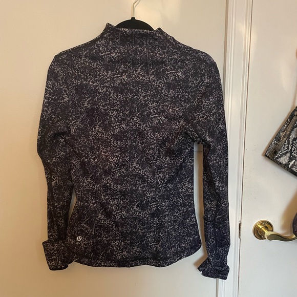 Lululemon Define Jacket - Picture 3 of 4